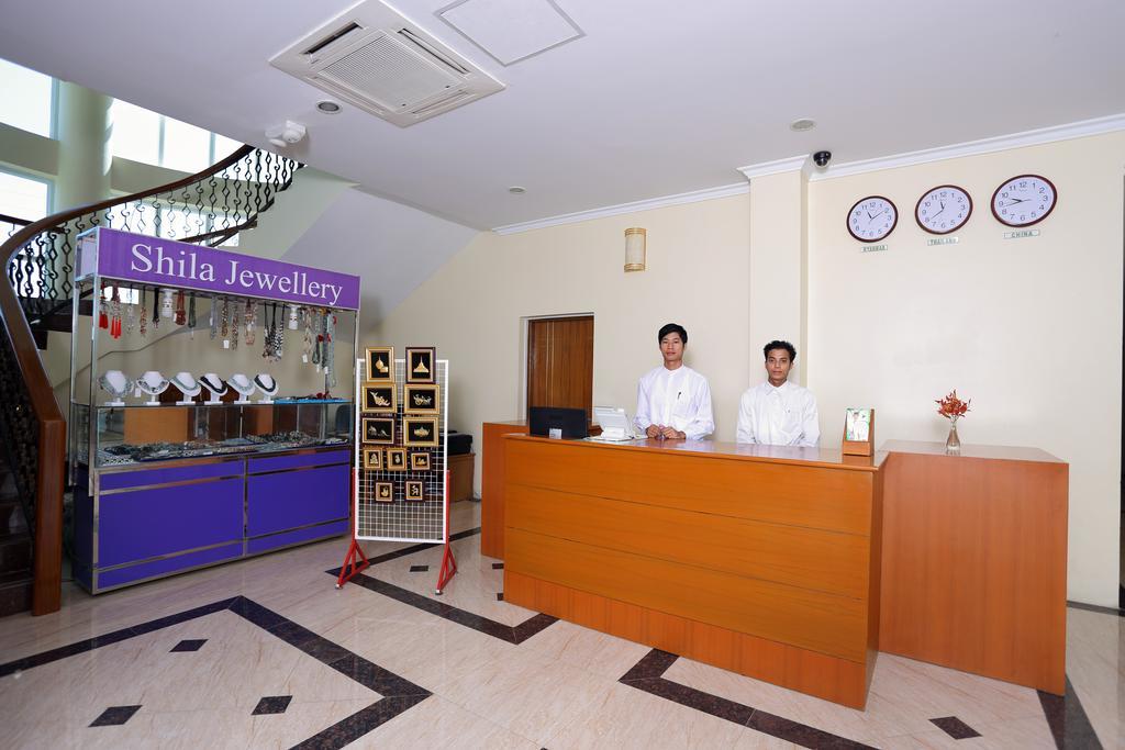 Apex Hotel Naypyidaw Екстериор снимка