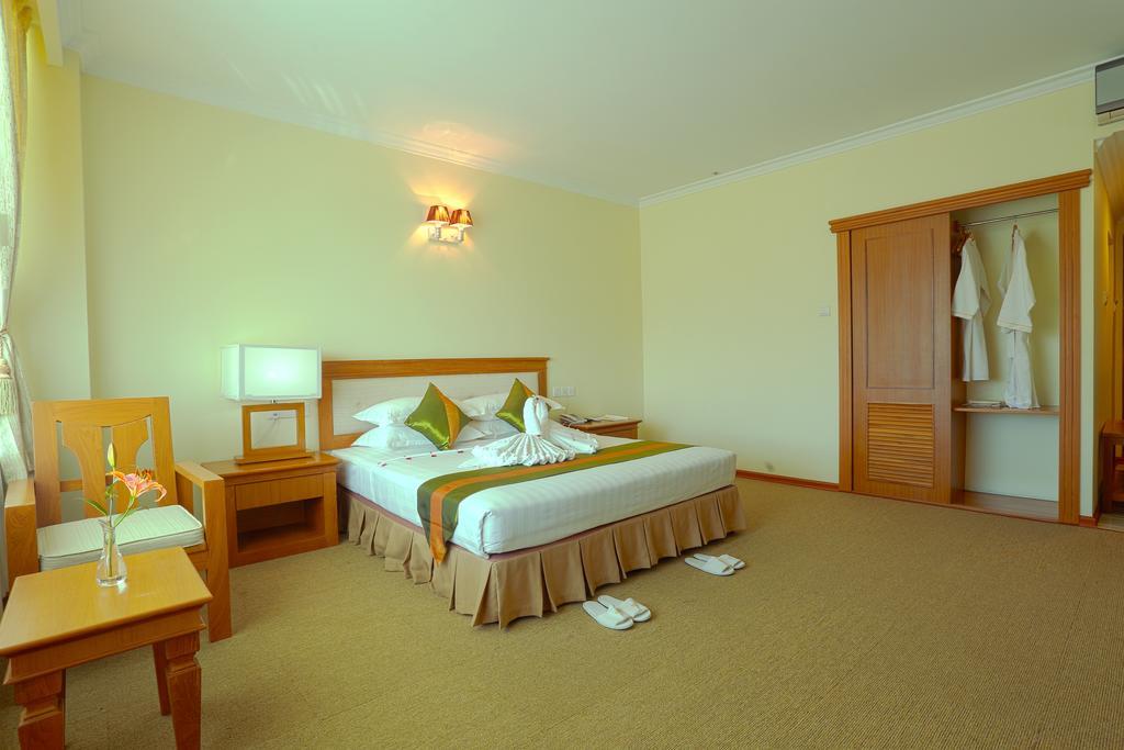 Apex Hotel Naypyidaw Стая снимка